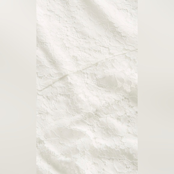 NWT City Chic Ivory Angel Lace midi Dress - Picture 8 of 9